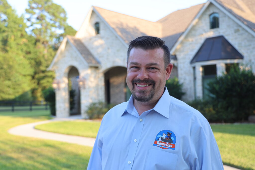 Travis Diekmann, The Texan Roofer